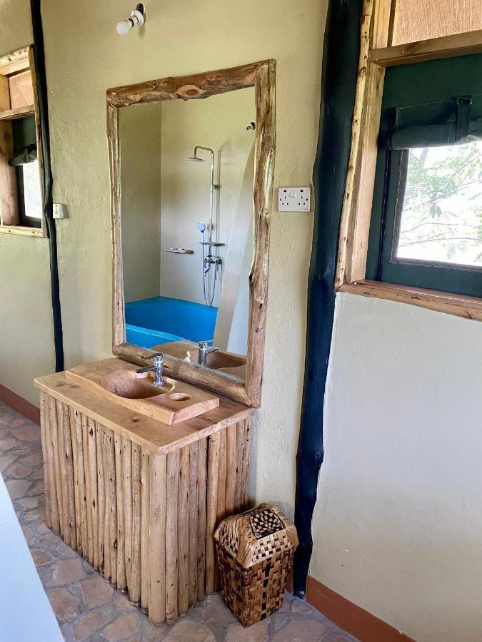 Enshama Game Lodge And Campsite Katunguru المظهر الخارجي الصورة